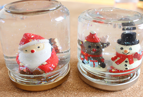 冬休みの自由研究 お子様と一緒に簡単クリスマススノードームを作ろう ニチガプラス